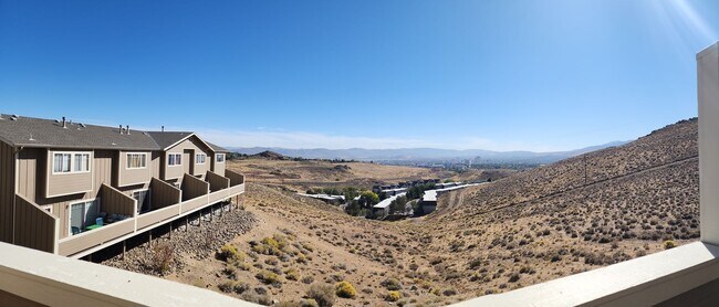Building Photo - Beautiful North Reno Home W/ Panoramic views!