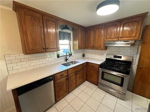 Building Photo - 40 Oehman Blvd