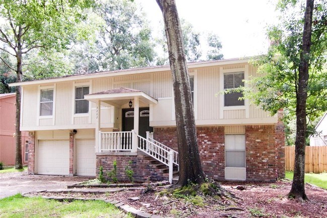 Primary Photo - 3202 Birch Creek Dr