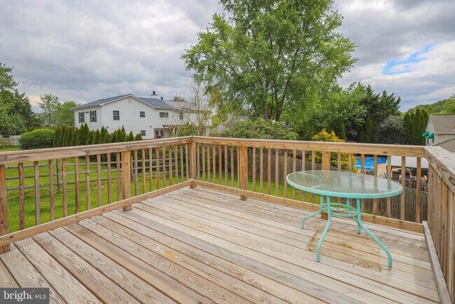 Building Photo - 8812 Alliston Hollow Way