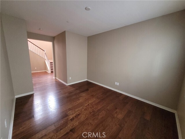Building Photo - 14425 Willamette Ave