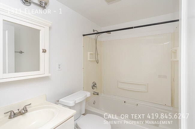 Building Photo - 1311 Eleanor-1