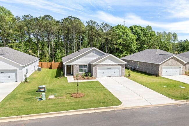 Building Photo - Brand New 3BR/2BA Home in Westridge Crossing!
