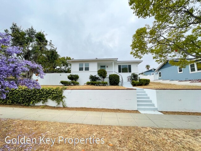 Primary Photo - Charming single level home in South Oceans...