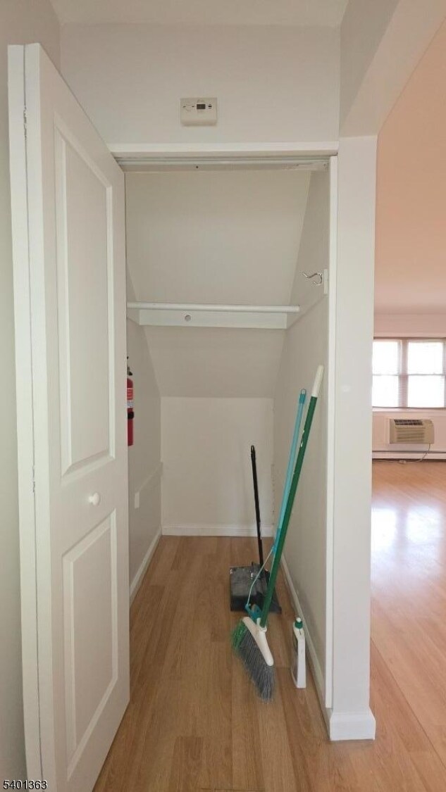 Building Photo - 725 Joralemon St