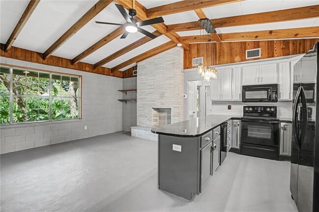 Building Photo - 116 Forney Johnston Dr