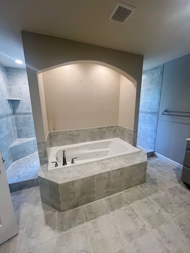 Building Photo - THREE LEVELS OF LUXURY