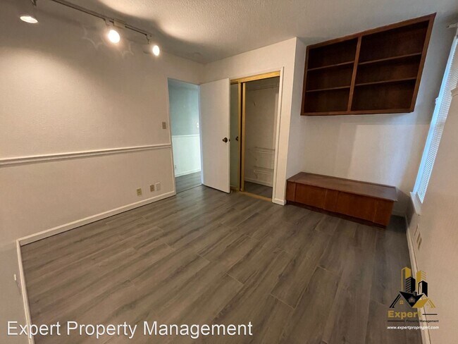 Building Photo - 4 br, 3 bath House - 4518 Ruskin Ct