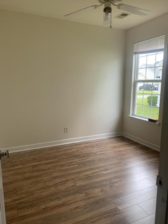 Building Photo - 172 Zinnia Dr