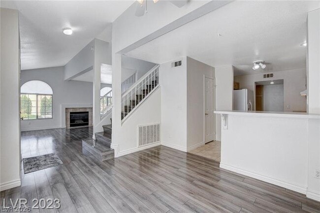 Building Photo - 8429 Sewards Bluff Ave