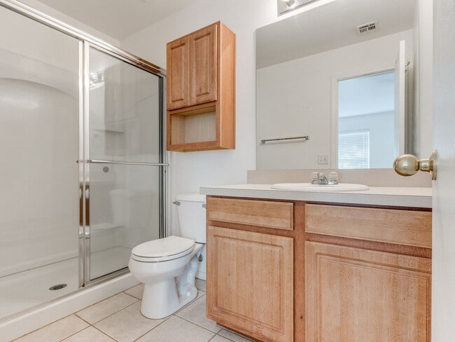 Building Photo - Charming 3 Bed, 2 Bath Home for Rent in Norman!