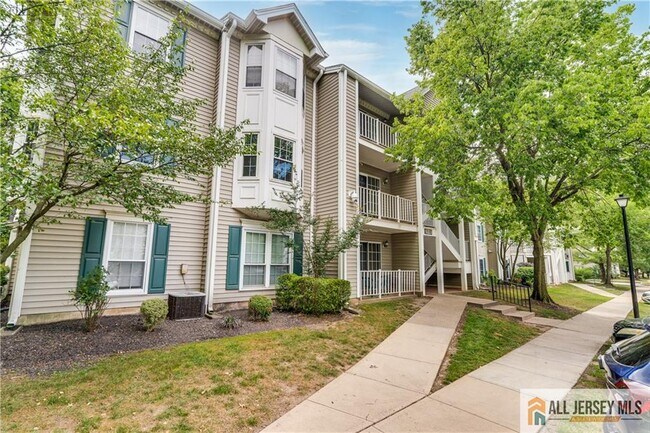 Building Photo - 35 Brighton Way