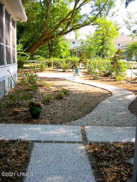 Building Photo - 31 Porcher Pinkney