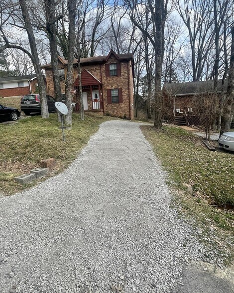 Primary Photo - 356 Ladybird Dr