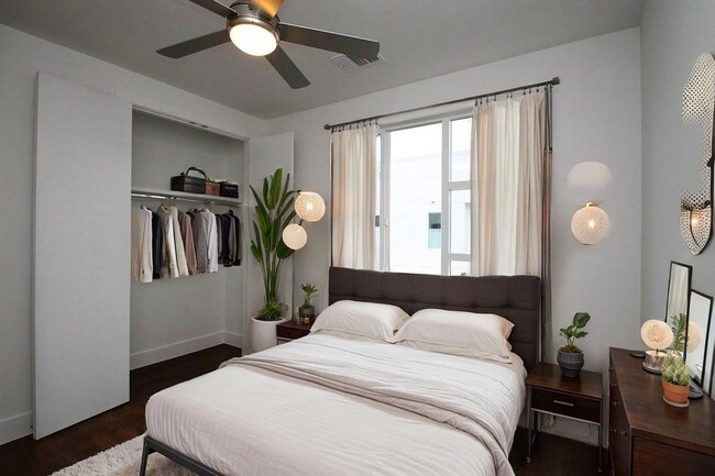 Building Photo - 505 Tillery St