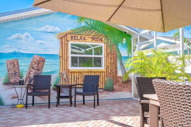 Building Photo - 3003 W Vina Del Mar Blvd