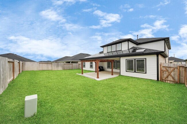 Building Photo - 31515 Avebury Lake Ln