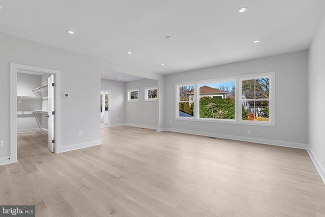 Building Photo - 5613 34th St N