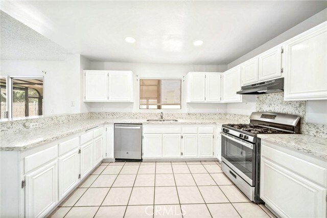 Building Photo - 771 E Ave H10