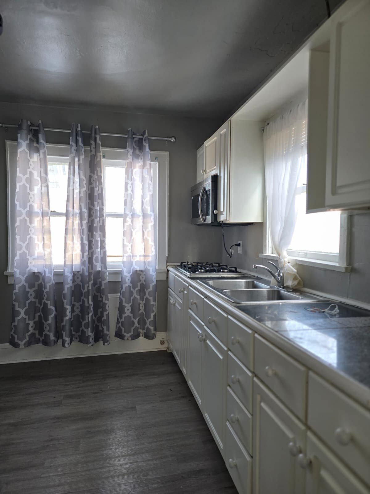 Building Photo - 2470 N 52nd St