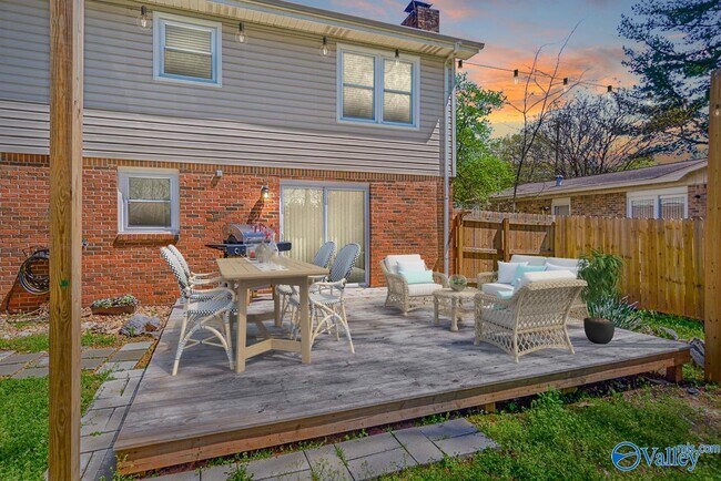 Building Photo - 12122 Chicamauga Trail SE