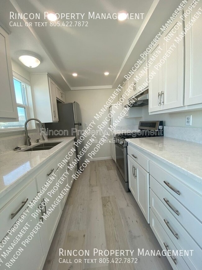 Building Photo - 1146 Bath Ln