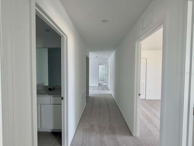 Building Photo - 3354 Alexander Dr