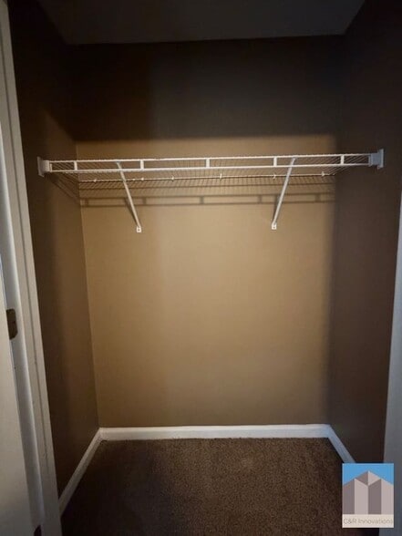 Building Photo - 2473 Capella Cir SW