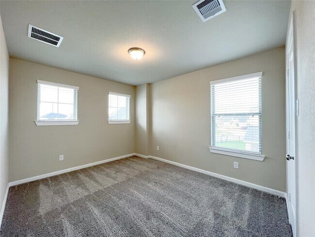 Building Photo - 18426 Cir Bar Rnch Ct