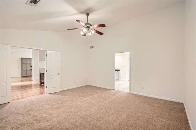 Building Photo - 1873 Jameson Cir NE