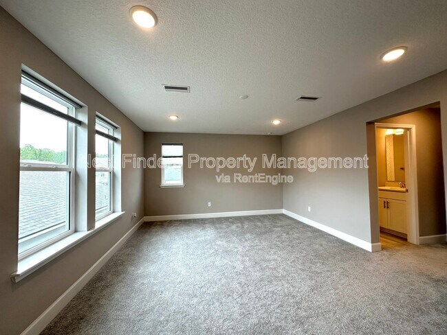 Building Photo - 11176 Engineering Way