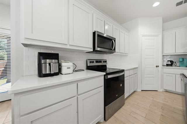 Building Photo - 3211 Bedstraw Ln