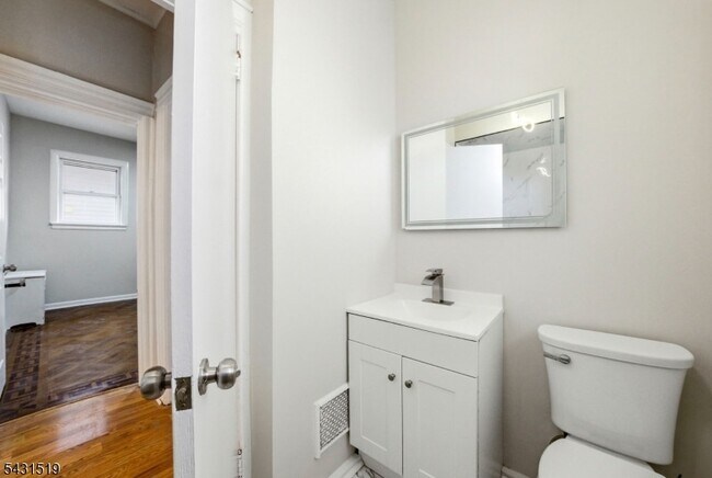 Building Photo - 86 Curie Ave