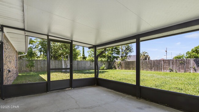 Building Photo - 1430 Tina Ave