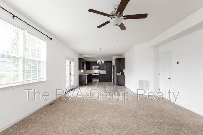 Building Photo - 5620 Moss Side Ave