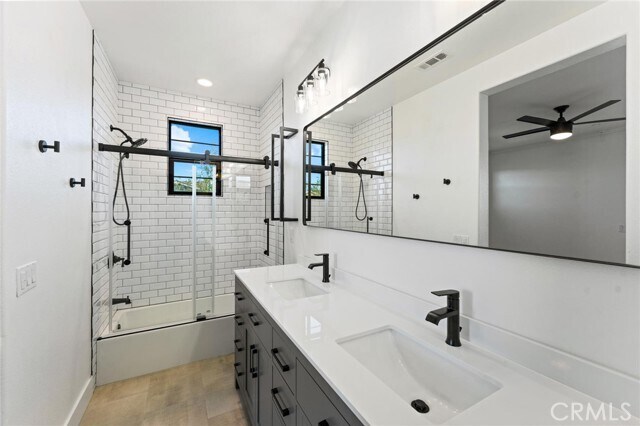 Building Photo - 147 Jaripol Cir