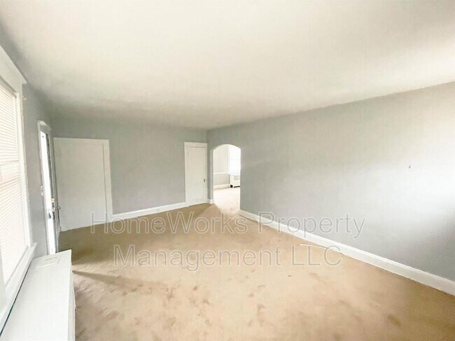 Building Photo - 7712 Old Harford Rd