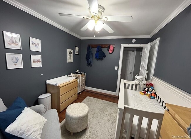 Building Photo - 433 W Park Ave