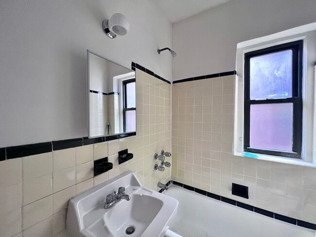 Floorplan - 12 Dongan Place