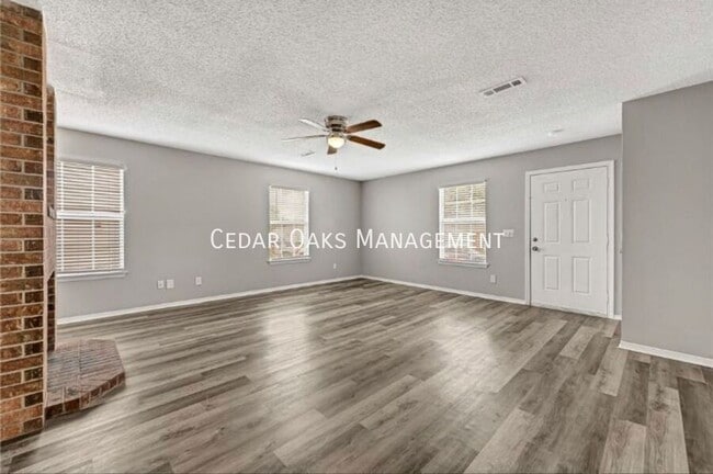 Building Photo - 4363 W Thrasher Dr
