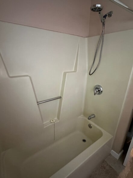 Upstairs Full Bath 2 - 19 Doane St