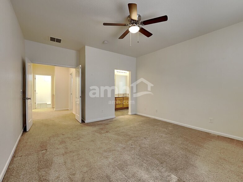 Building Photo - 2209 N 135th Dr