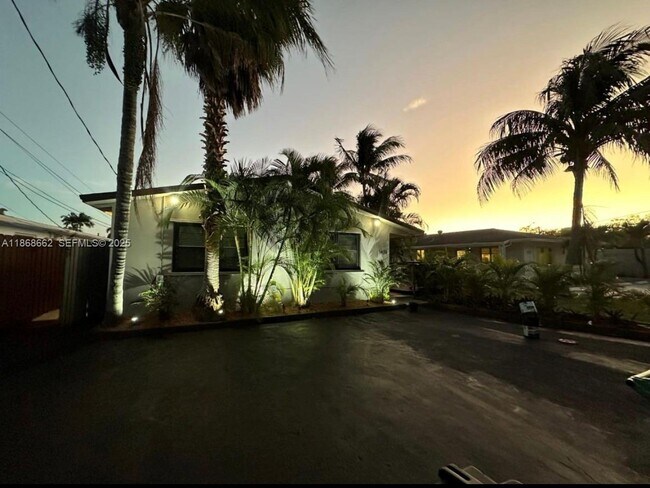 Building Photo - 1473 NW 10th St