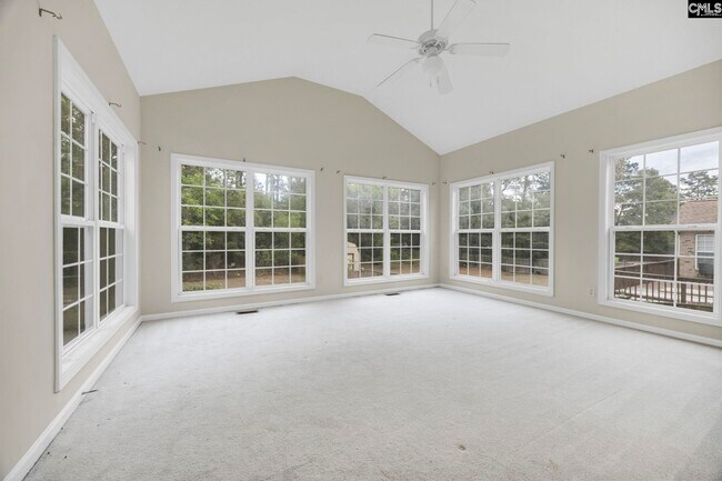 Building Photo - 109 Cotoneaster Dr