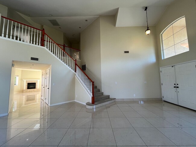 Building Photo - 1686 Kleck Rd