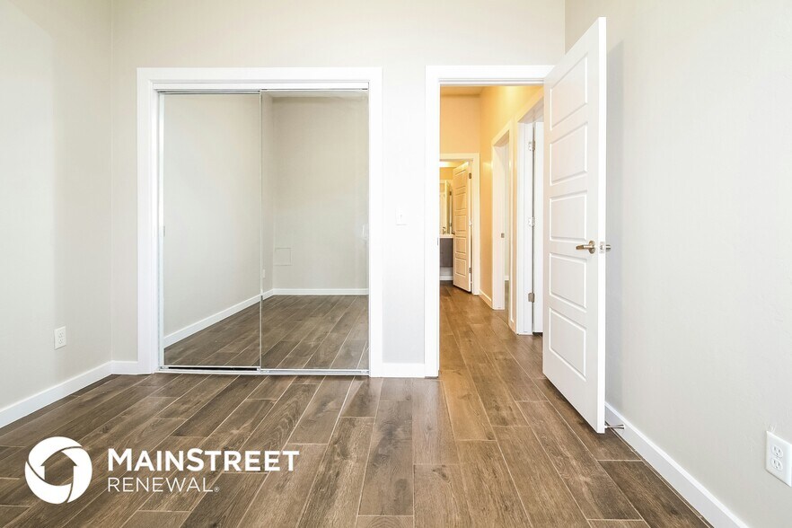 Building Photo - 11213 Paradise Out Ln