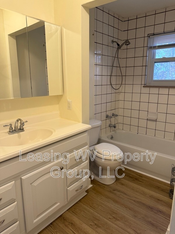 Building Photo - 1811 Winding Hill Dr