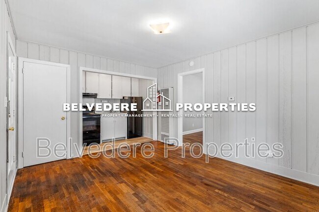 Building Photo - 217 McIver St