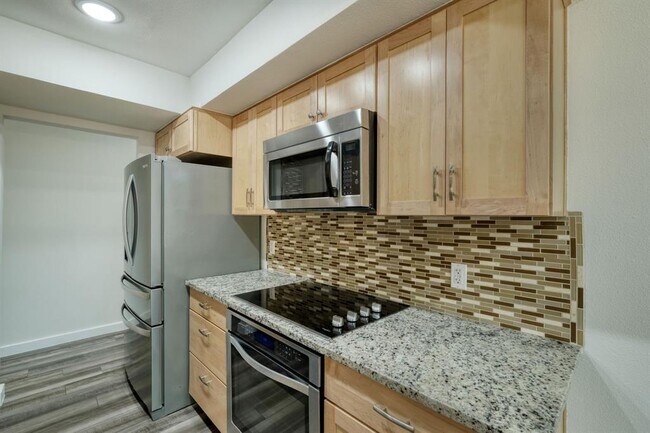 Building Photo - 1702 Wagon Gap Dr