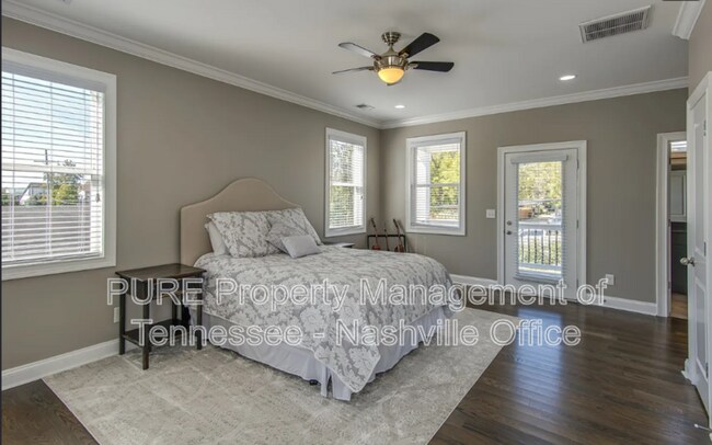 Building Photo - 903 Cheatham Pl
